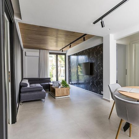 Varkiza Luxury Suites By Raise Vári Extérieur photo