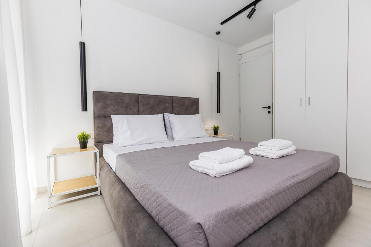 Varkiza Luxury Suites By Raise Vári Extérieur photo