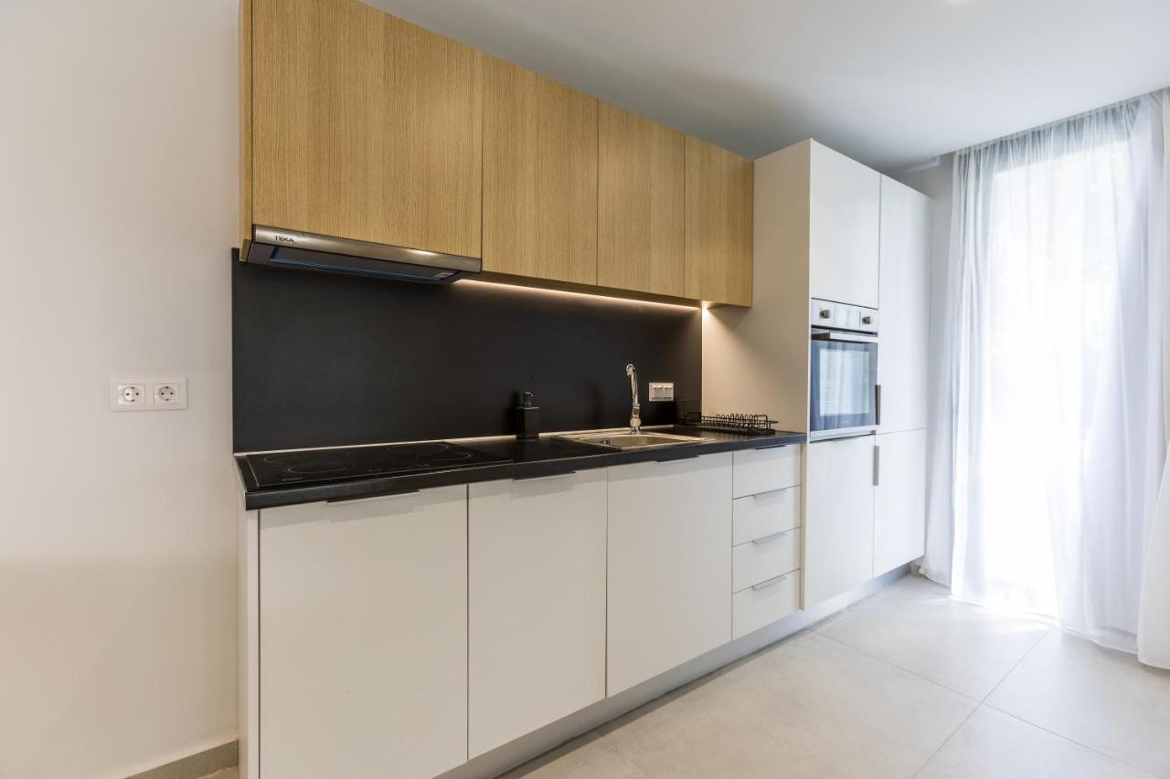 Varkiza Luxury Suites By Raise Vári Extérieur photo