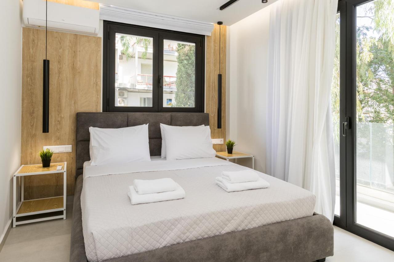 Varkiza Luxury Suites By Raise Vári Extérieur photo