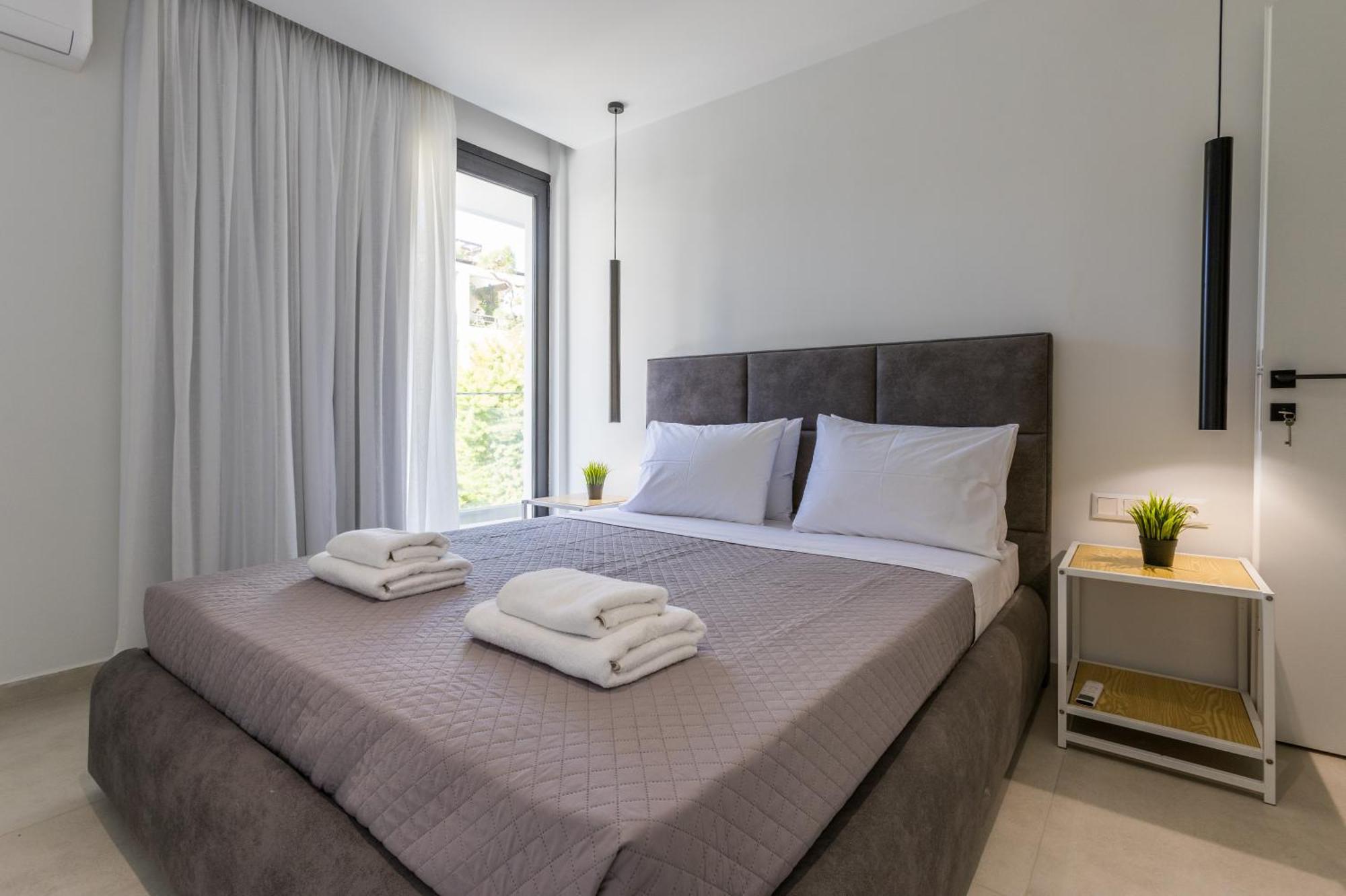 Varkiza Luxury Suites By Raise Vári Extérieur photo